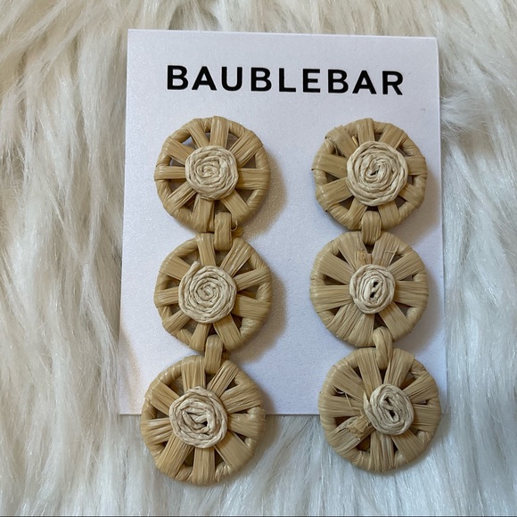 BaubleBar Straw / Rattan / Raffia Triple Drop Earrings - New on Card - NWT - Picture 5 of 7